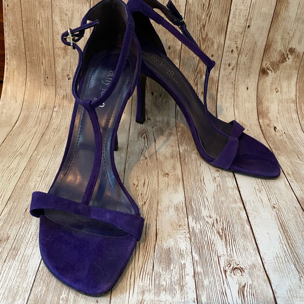 EUC Cathy Jean Brazil suede shoes